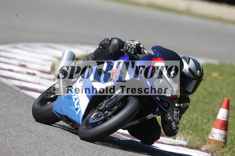 /Archiv-2025/48 25.08.2025 Cornu Master School ADR/blau-bleu/0-2